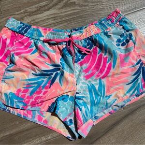 Lilly Pulitzer Pink Blue Tropical Print Women’s Shorts